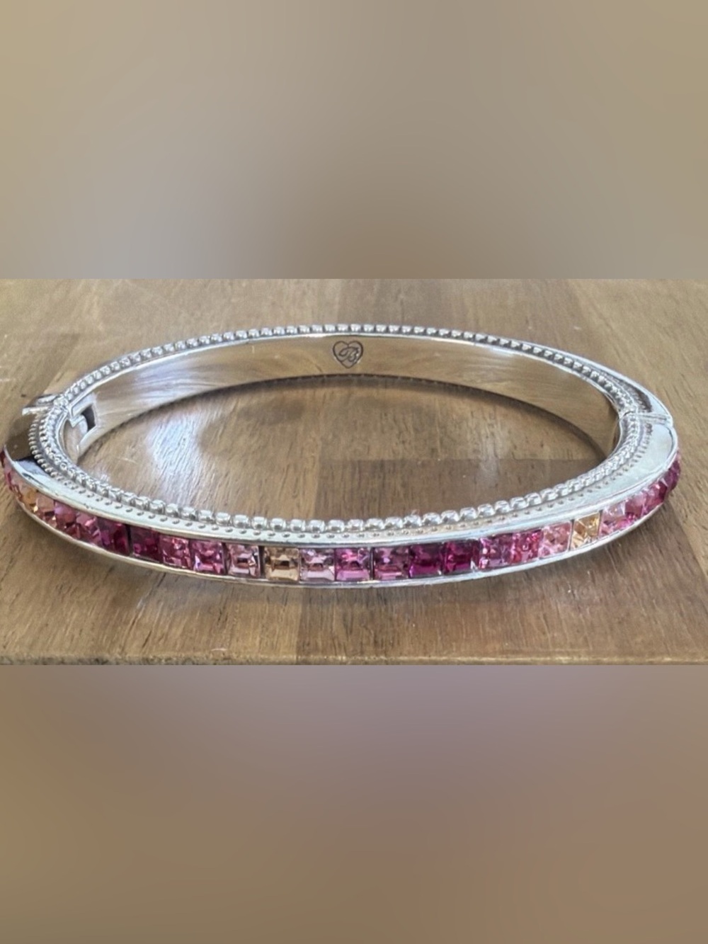🌹 RARE BRIGHTON VINTAGE SWAROVSKI CRYSTAL PINK ‘SPECTRUM’ Silver Hinged Bangle!